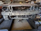 Beige Mercedes R129 delebil thumbnail