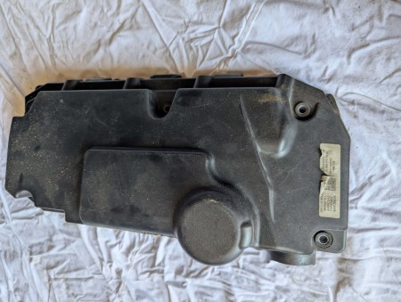 Mercedes W639 W906 OM646 Motor Cover
