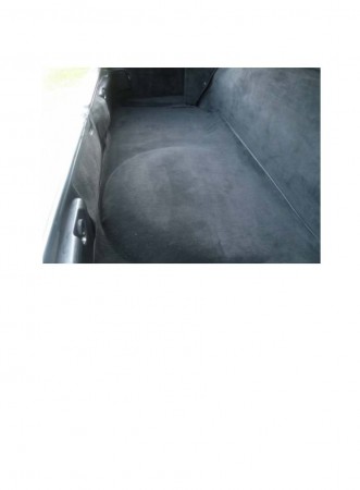 Teppe bagasjerom R107